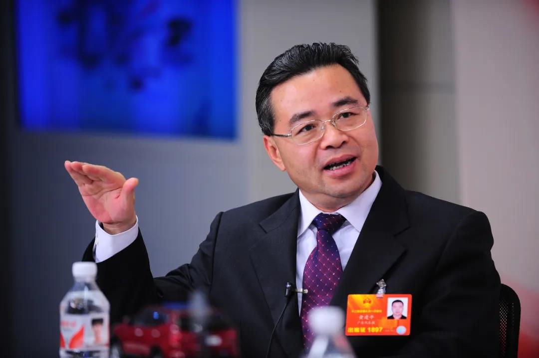 黄建平：越是关键时期，越要履职担当