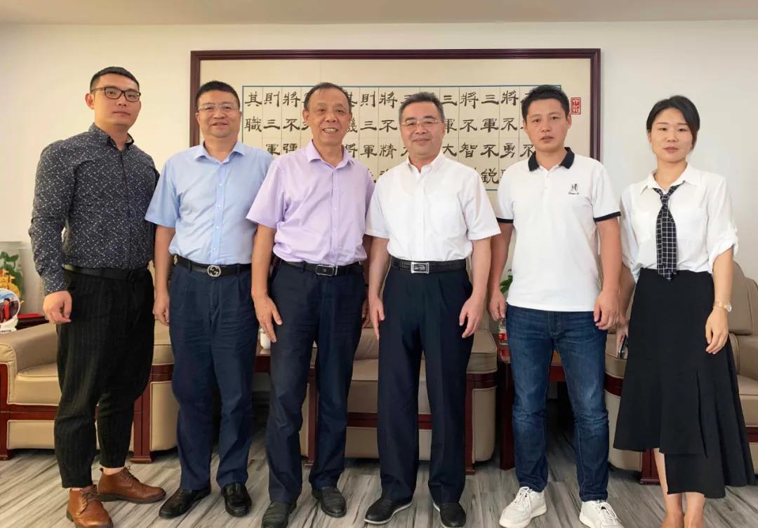 唯美集团黄建平：办企业是跑马拉松