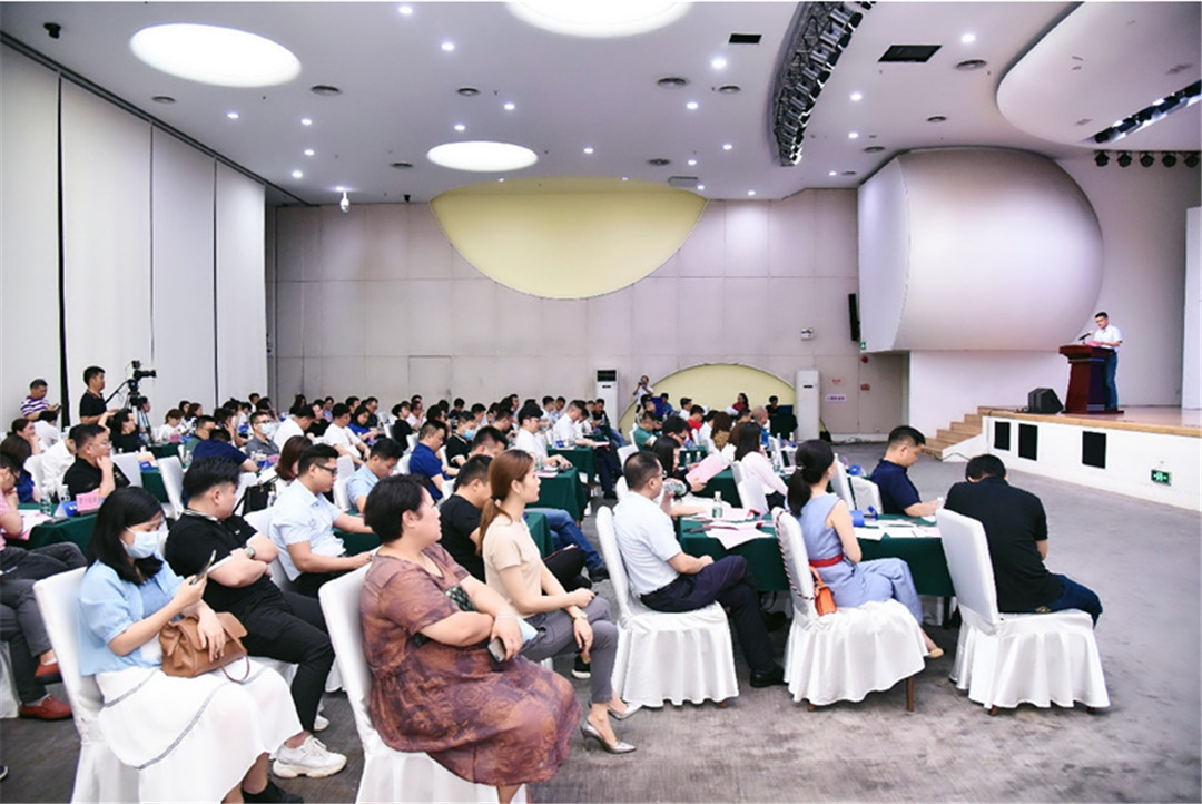 佛山市健康家居材料协会（筹）第一次会议大会圆满结束成发展共识