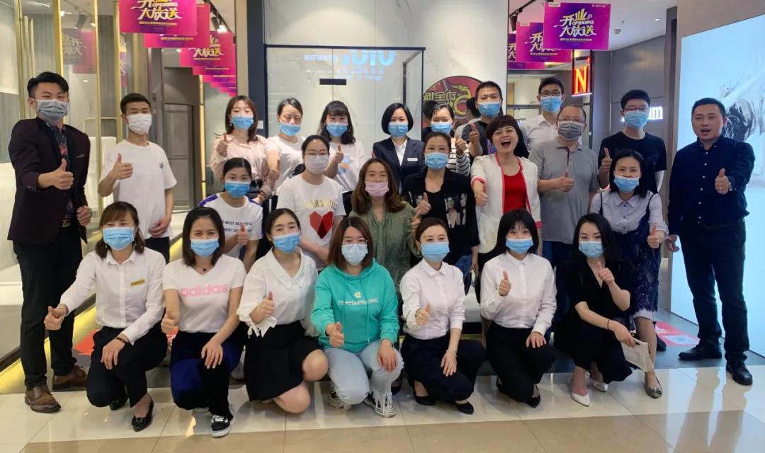 莱博顿淋浴房：生命不息，学习不止！