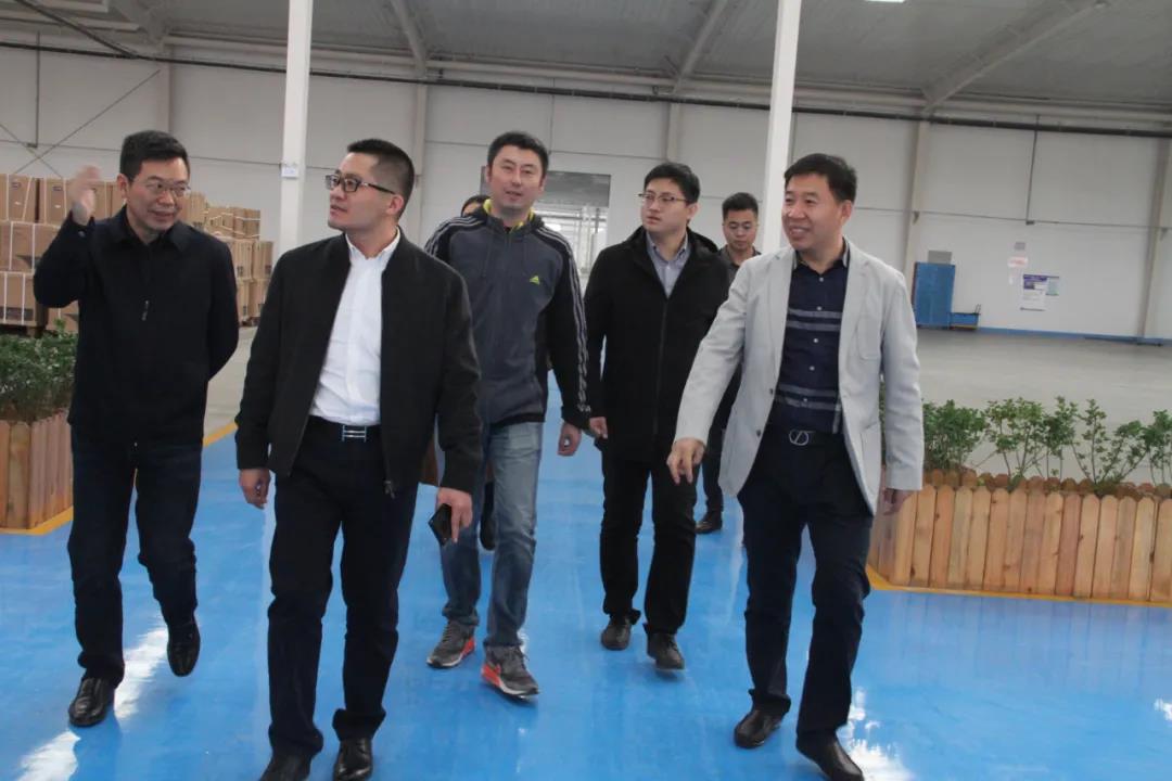 碧桂园河北区域领导一行莅临惠达参观考察！
