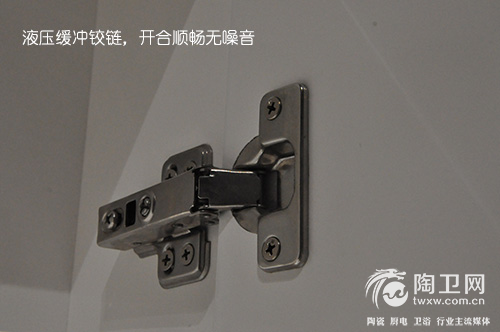 [0607]安华卫浴黄金海岸浴室柜 盛夏里的一抹净白by宋思改775.png