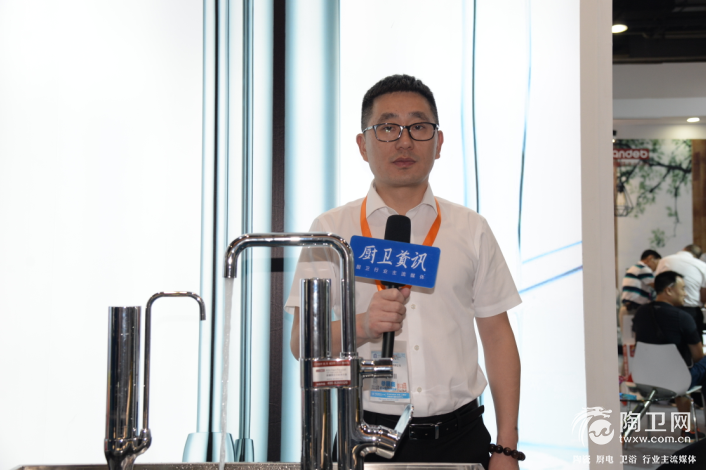 1531100325(1).png