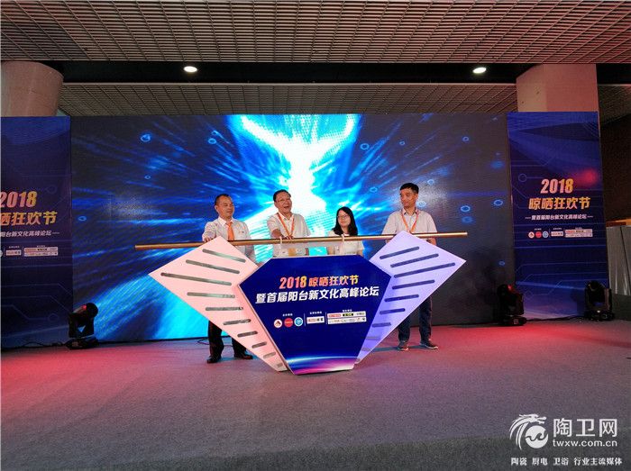 779936474436726395_旋转.jpg