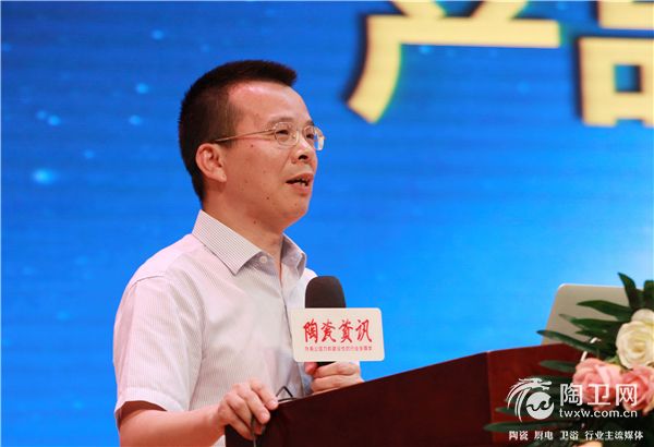 龚志云.jpg