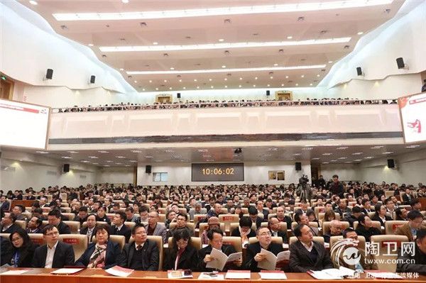 佛山民营企业家大会现场2.jpg