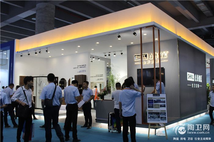 17.广州展.jpg