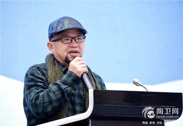 图4、中国室内装饰协会装饰材料用品专业委员会主任金戟.jpg