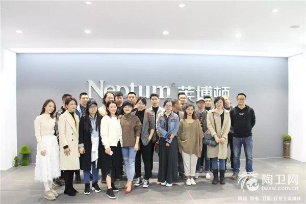 微信图片_20190326125621.jpg