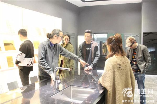 微信图片_20190326125648.jpg