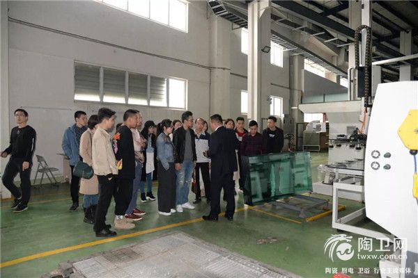 微信图片_20190326125651.jpg