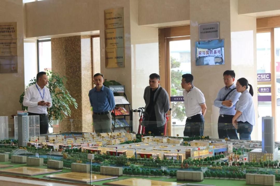 中国（水口）卫浴博览城与时俱进，得网络者得市场.jpg