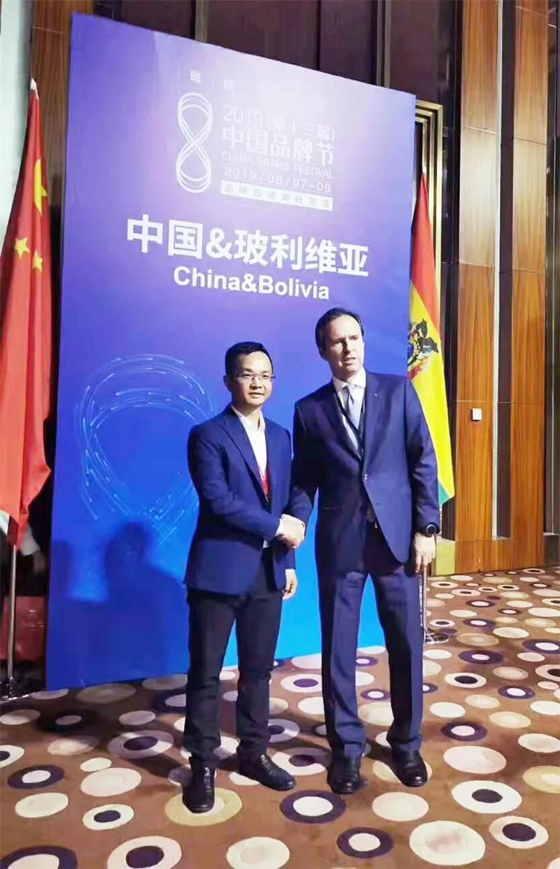 8凯立淋浴房.jpg