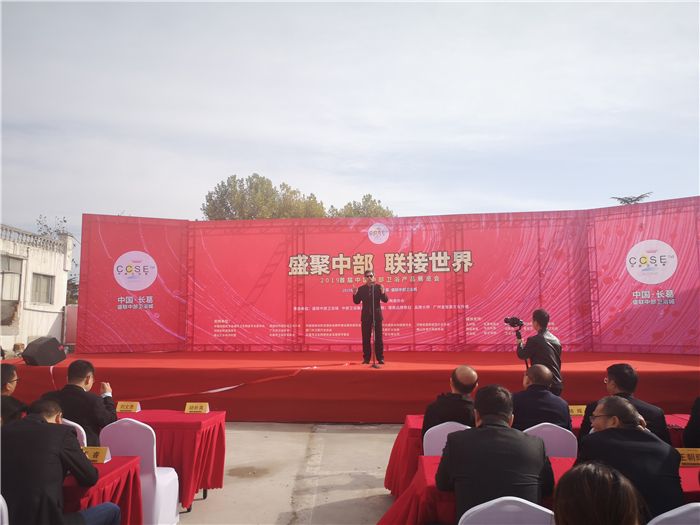 杨一凡.jpg