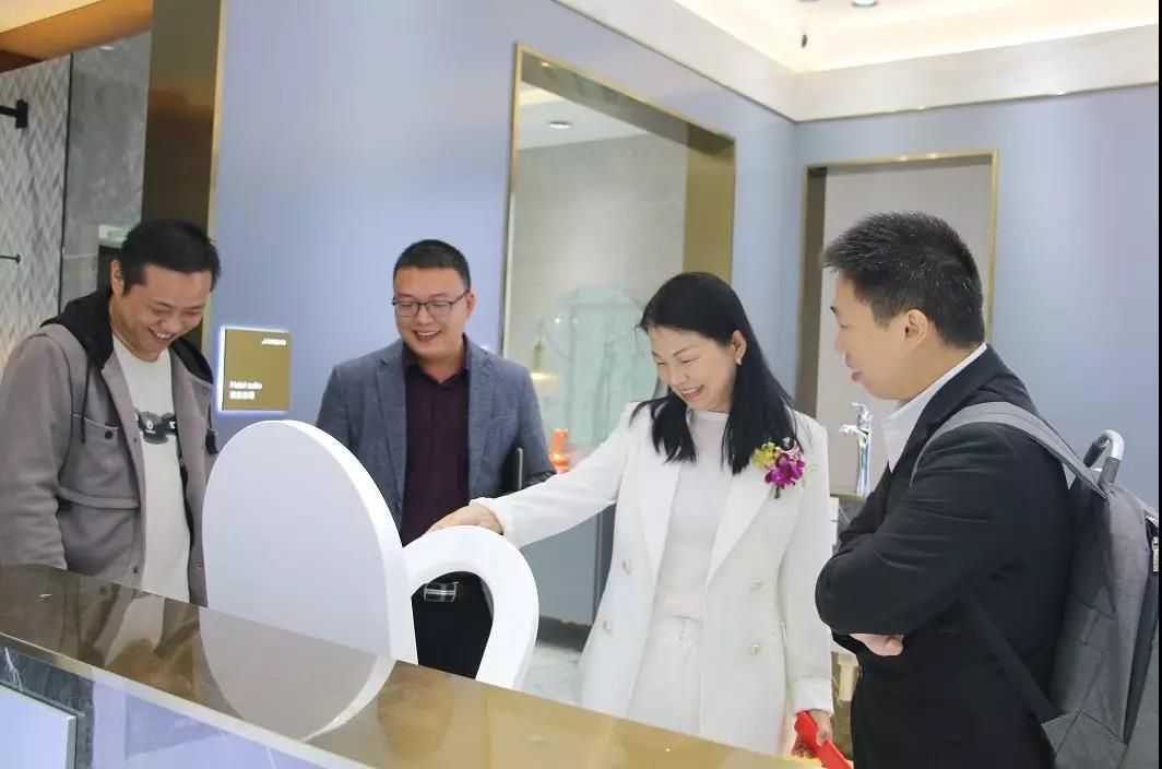 微信图片_20191206143815.jpg