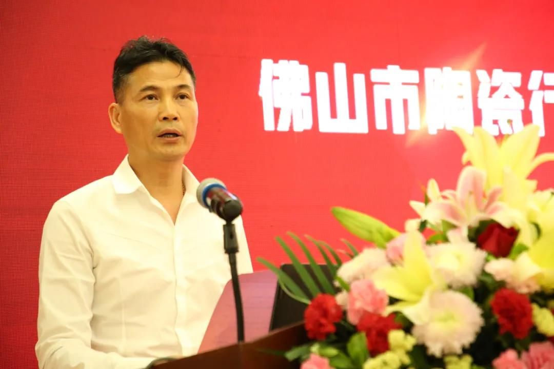 梁桐灿.jpg