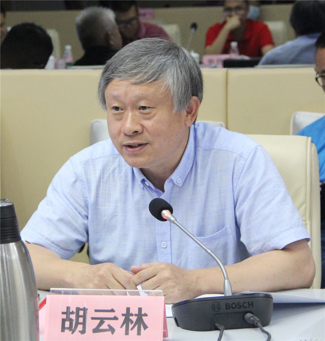 胡云林.JPG