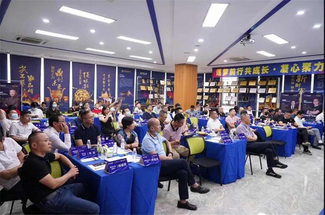 家居品牌齐聚家居整装分会3.jpg