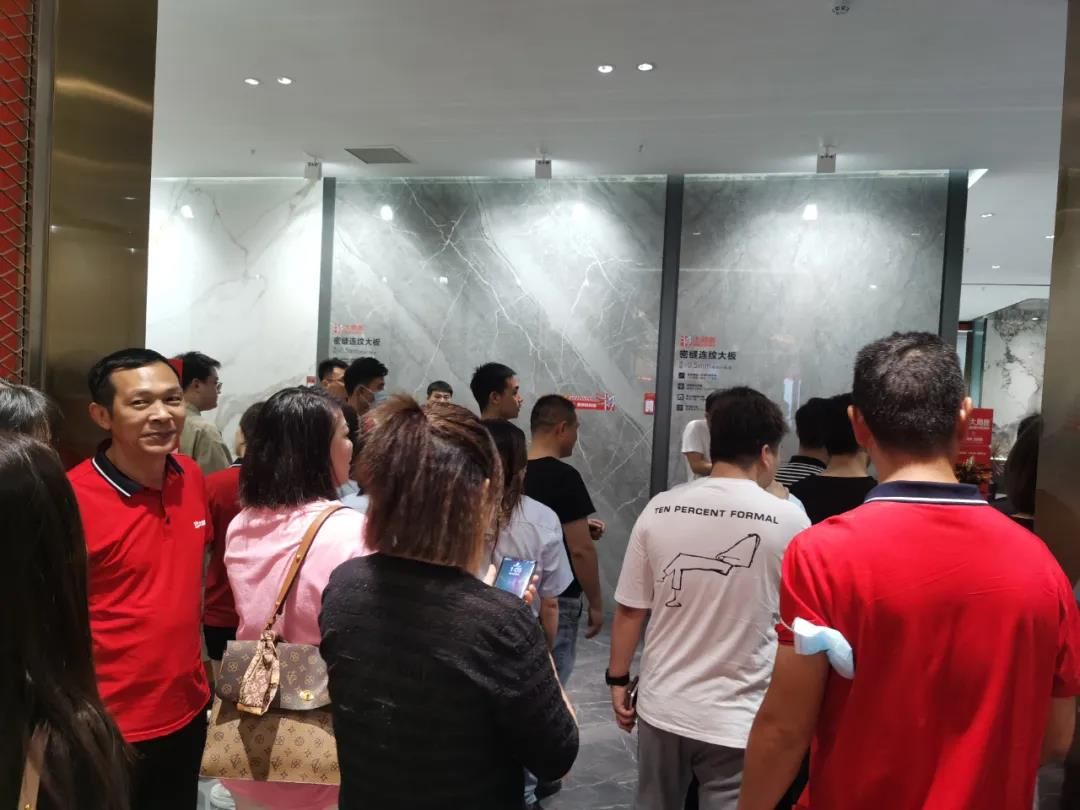大角鹿中国第1430家江苏无锡店9月30日盛大开业.jpg